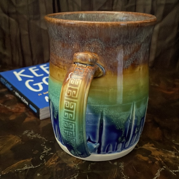 🌞 Falcon Hill pottery mug - Picture 3 of 5